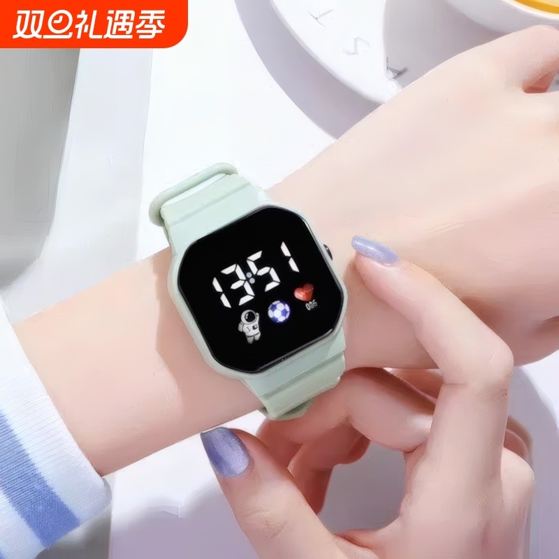 男女孩小学初中学生高颜值时尚简约多功能LED夜光电子手表P33