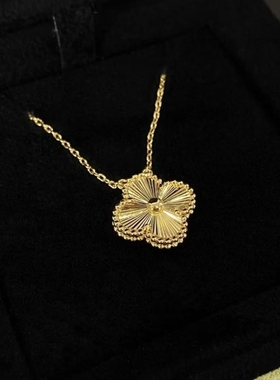 四叶草项链18K玫瑰金红玉髓孔雀石吊坠轻奢高级感女友情人节礼物