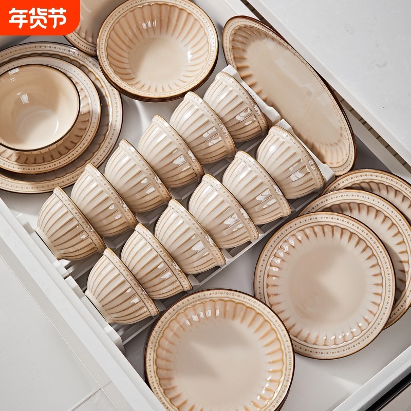 复古陶瓷碗盘套装家用2025新款轻奢碗盘碟组合餐具乔迁新婚釉下彩
