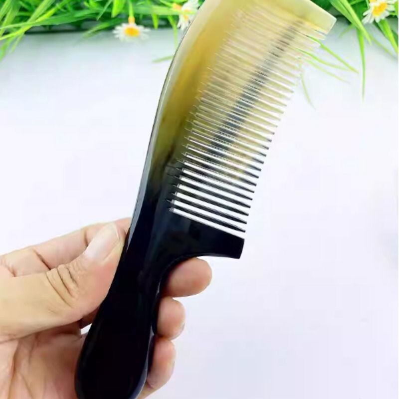 牛角梳正品家用中号顺发防脱按摩头皮无静电长发牦牛角梳一梳一图