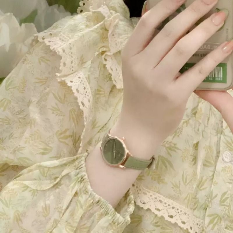 简约女生手表女款学生小众ins风初高中生考试专用防水指针式手链