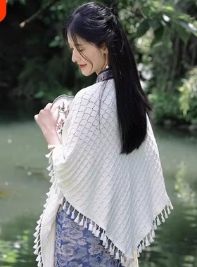 旗袍披肩外搭女2025新款搭配流苏披风米白色针织夏季薄款红色黑色