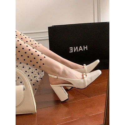 简约方头白色玛丽珍高跟鞋2025年