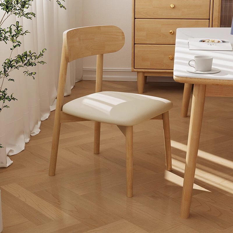 北欧实木餐椅家用现代简约靠背椅子餐厅酒店高级感原木软包餐桌椅