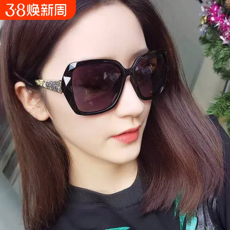 2025圆脸偏光墨镜女士新款大脸太阳镜高级感防紫外线眼镜大框镜片