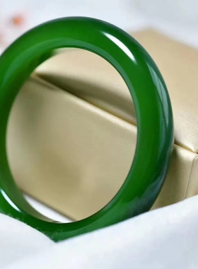 新疆和田玉碧玉手镯女款扁条宽菠菜绿翡翠仿底玉石镯子手串苹果绿