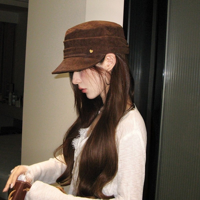 古早浪漫~纯色麂皮褶皱马术平顶帽2025新款复古做旧休闲报童帽秋