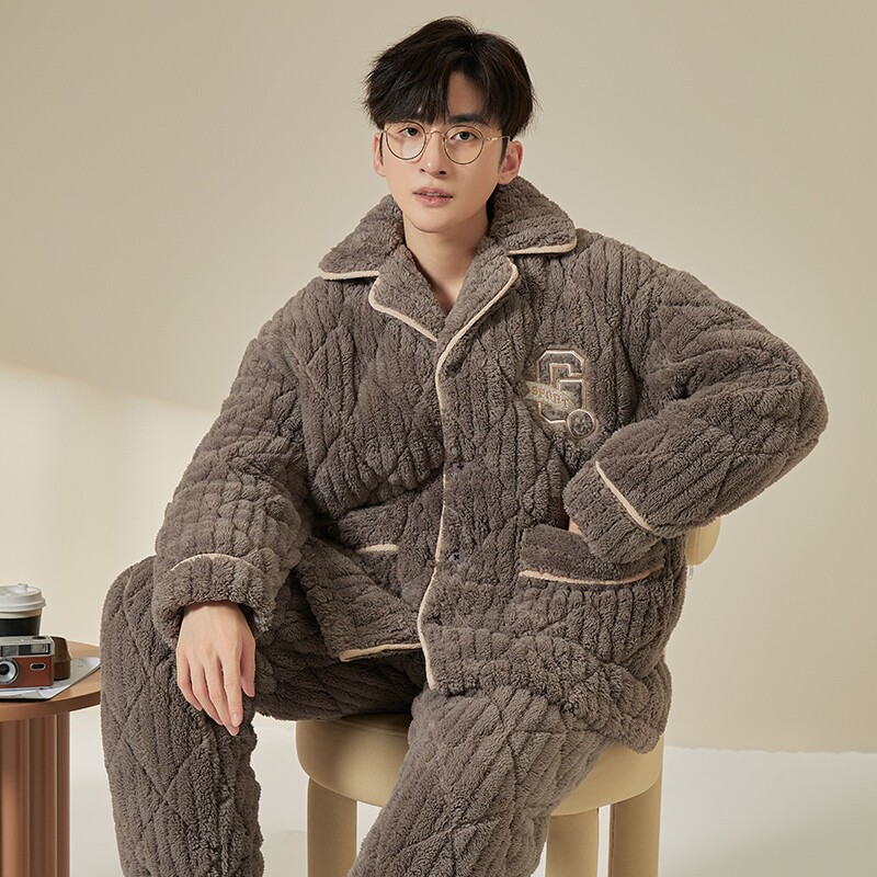 冬季睡衣男加厚加绒三层夹棉保暖珊瑚绒秋冬款男士大码家居服套装