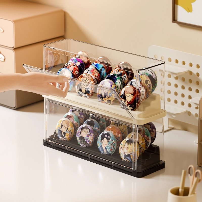 吧唧展示架桌面亚克力透明防尘盒子动漫周边谷子徽章收纳盒单个