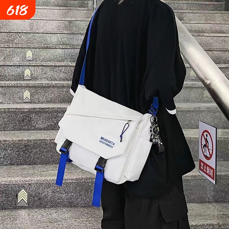 包包男潮牌斜挎包大学生上课装书袋休闲日系挎包大容量帆布邮差包