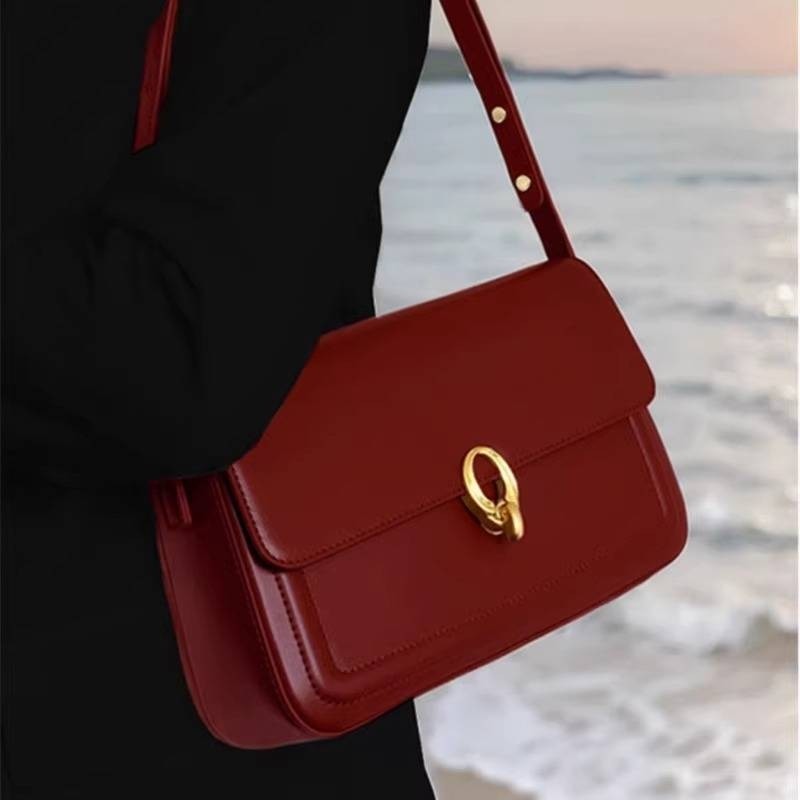 爱马女仕结婚包包新款高级感单肩腋下包今年流行百搭单肩斜挎女包