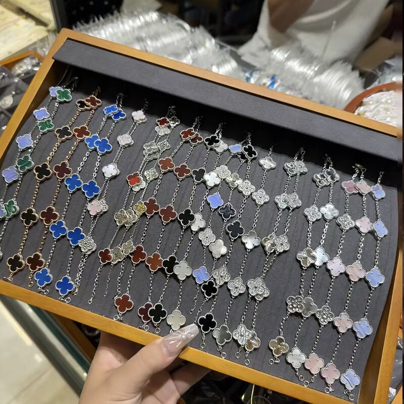 2025四叶草玛瑙石五花手链女轻奢高级感18K玫瑰金手串黄金红玛