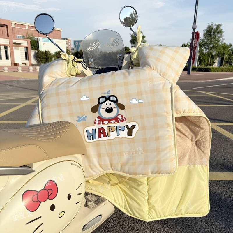HelloKitty电动车挡风被冬季加绒厚防寒电瓶车防风罩适用雅迪爱玛