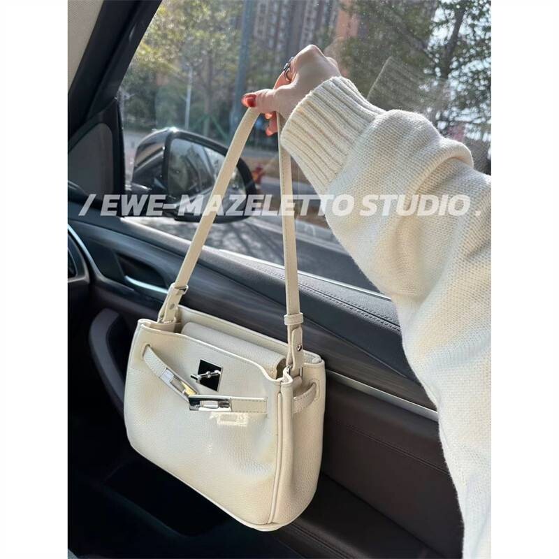 爱玛女仕小众高级质感小方包女新款通勤百搭腋下包简约单肩斜挎凯