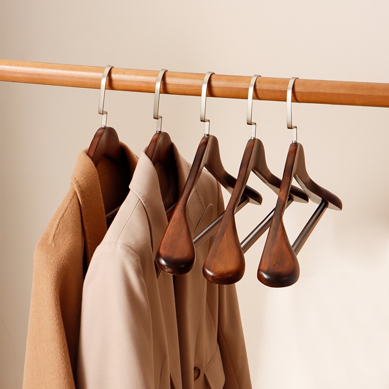 实木宽肩西装衣架家用木质挂衣无痕大衣皮草酒店民宿专用衣撑衣挂