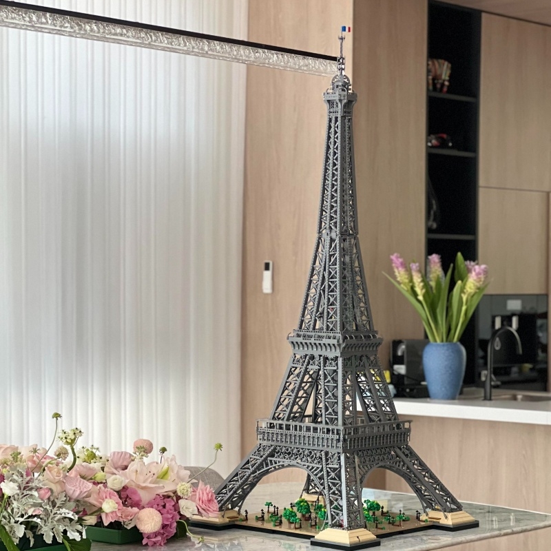 【亏本出】巴黎铁塔积木