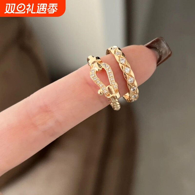 扭纹马蹄戒指女玫瑰金18k轻奢ins不掉色麻花情侣指环黄金白金