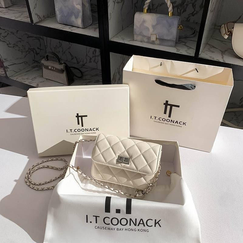 爱马女仕小众轻奢女新款潮高级感斜挎包菱格链条包小香风单肩女包