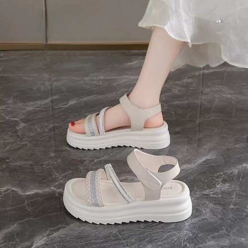 意尔康心选踩屎感凉鞋女夏季