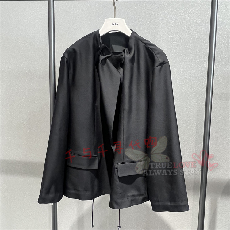 江南布衣西服5Q2713290图片