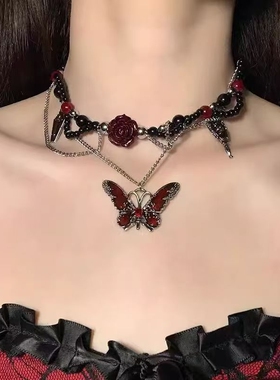 暗黑系猩红蝴蝶choker2025复古新款哥特朋克风辣妹项链高级感颈链