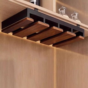 红酒杯置物架免打孔高脚杯架子倒挂家用水酒杯架中古风悬挂架橱柜