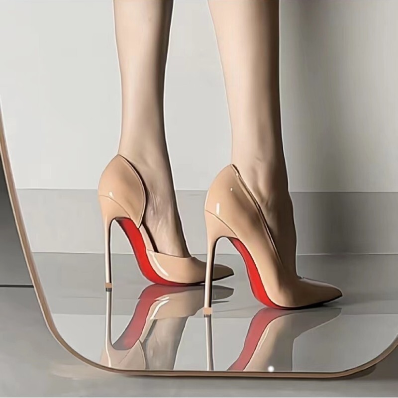 裸色高跟鞋女侧空红底2026春秋新款尖头细跟御姐性感约会黑色单鞋