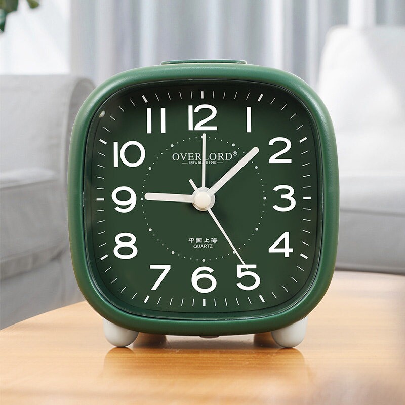 霸王星网红轻奢小闹钟家用客厅座钟时钟儿童学生起床学习闹表静音