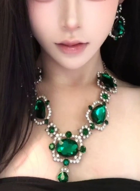 欧美夸张绿色镶钻锁骨链耳环复古宫廷风超闪项链轻奢高级礼服颈链