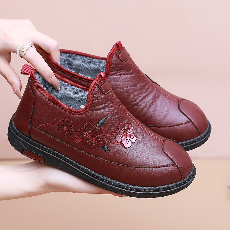 2025冬季老北京鞋女棉鞋加绒保暖中老年人妈妈鞋防滑轻便舒适棉鞋