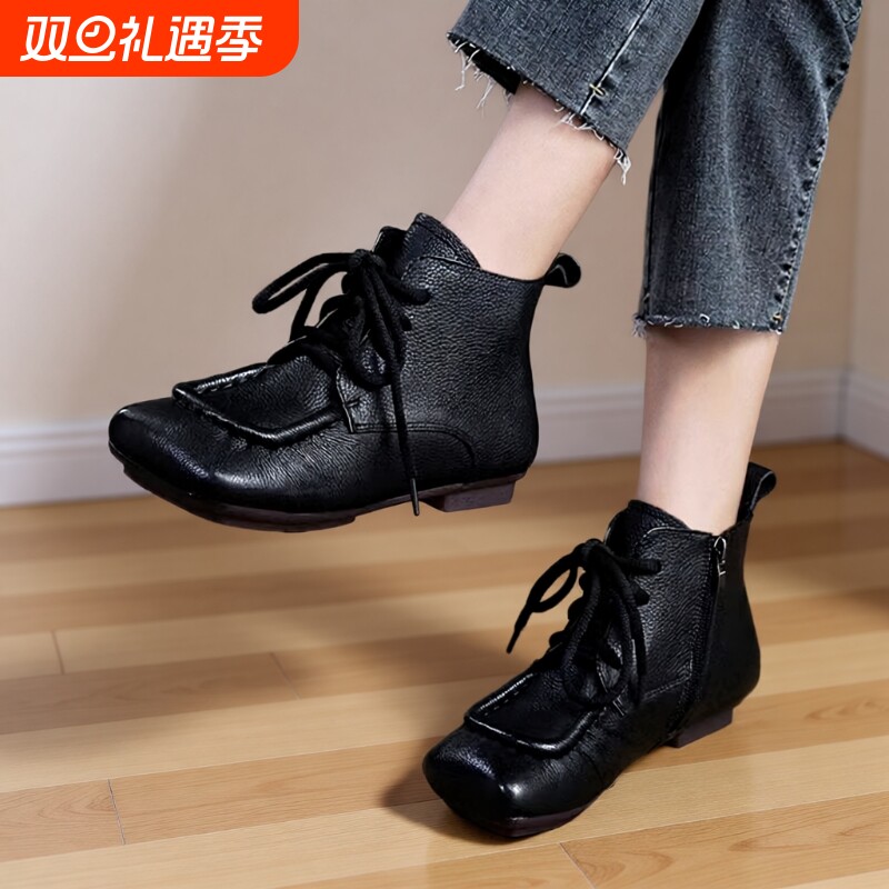 真皮复古平底加绒短靴女2025年秋冬新款中老年妈妈棉鞋马丁方头