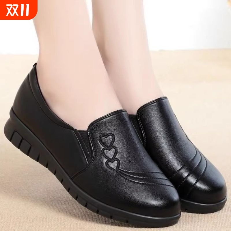 断码妈妈鞋单鞋女春秋防滑软底真皮平底舒适中老年人奶奶鞋