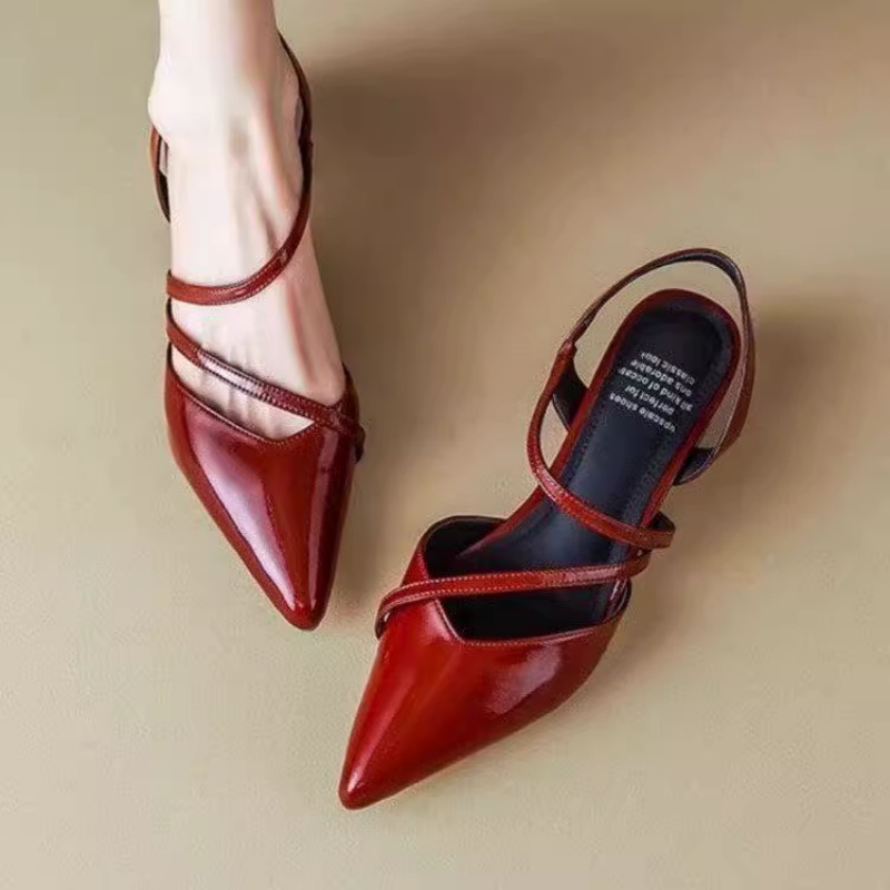 法式银色中跟镂空尖头凉鞋2025新款复古百搭包头浅口粗跟浅口单鞋