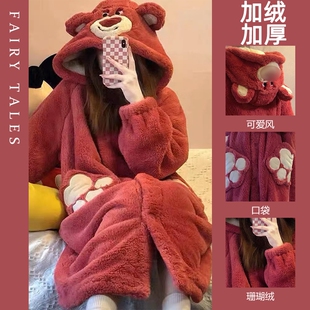 珊瑚绒睡衣女款2026冬季加绒加厚男可外穿红色草莓小熊睡袍连体衣