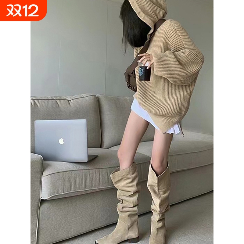 骑士靴女2025年新款长筒粗跟棕色高筒靴复古绒面褶皱堆堆长靴尖头