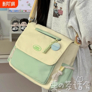 茶话会日系复古斜挎包包女上课休闲单肩包背包学生大容量邮差包男