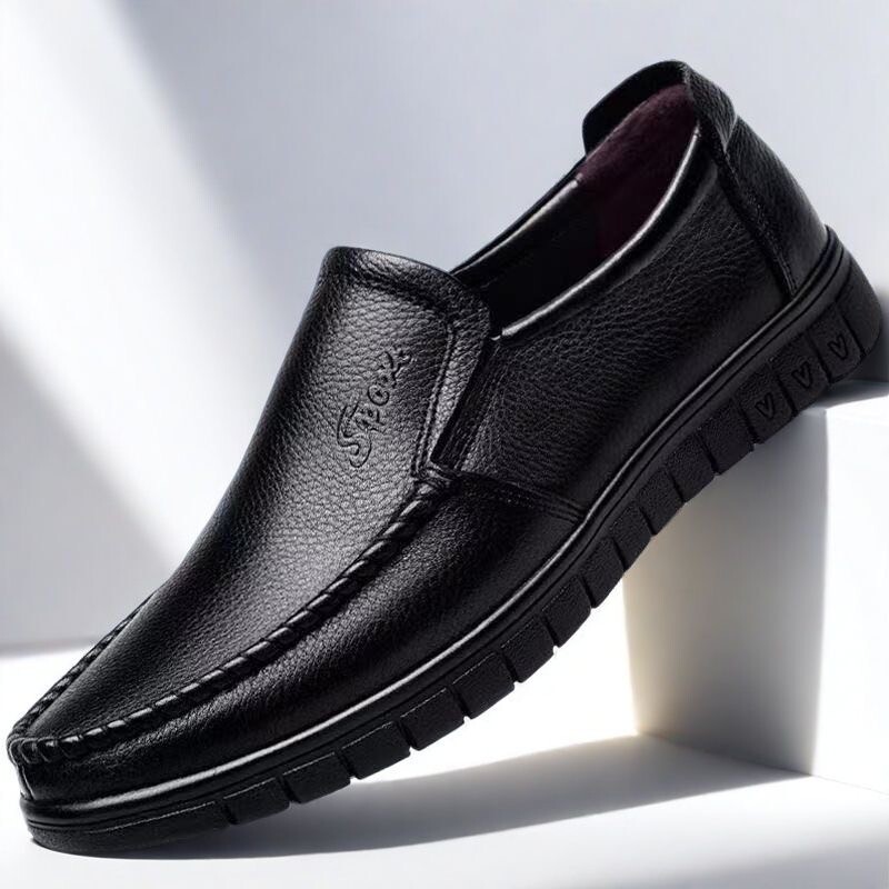 2026男士皮鞋春夏季透气软底防滑真皮鞋工作鞋休闲中老年爸爸男鞋