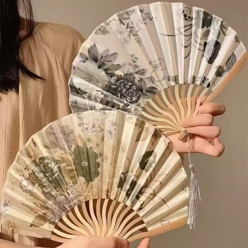 古风扇子折扇女精致仙气古代高级竹子清凉扇汉服道具水墨古典中式