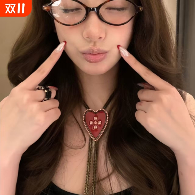 复古爱心项链小众高级感独特做旧抽拉辣妹毛衣链配饰虞书欣同款
