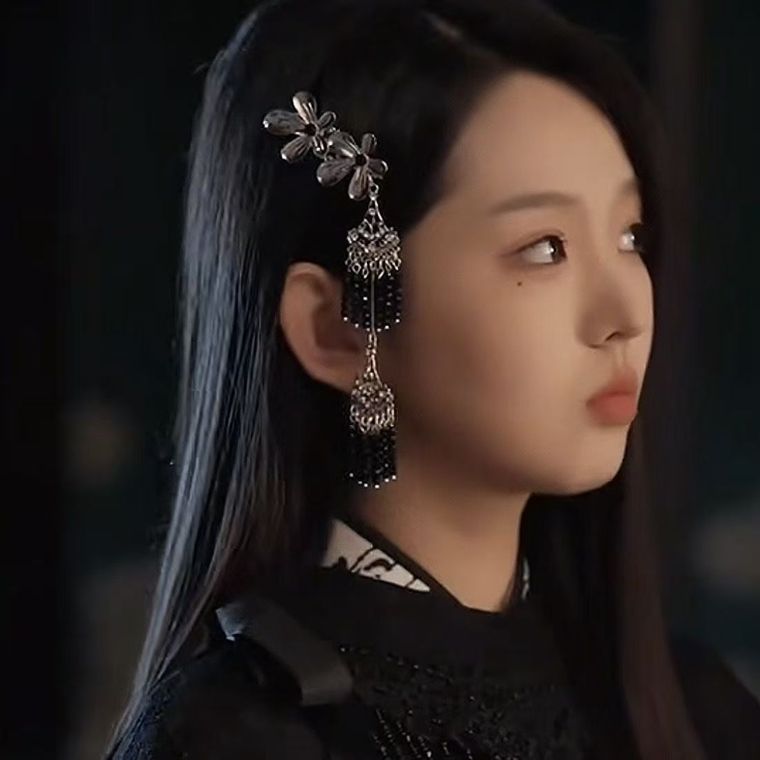 李珂以同款古风流苏铃铛边夹女2025新款民族风侧边刘海夹高端发饰