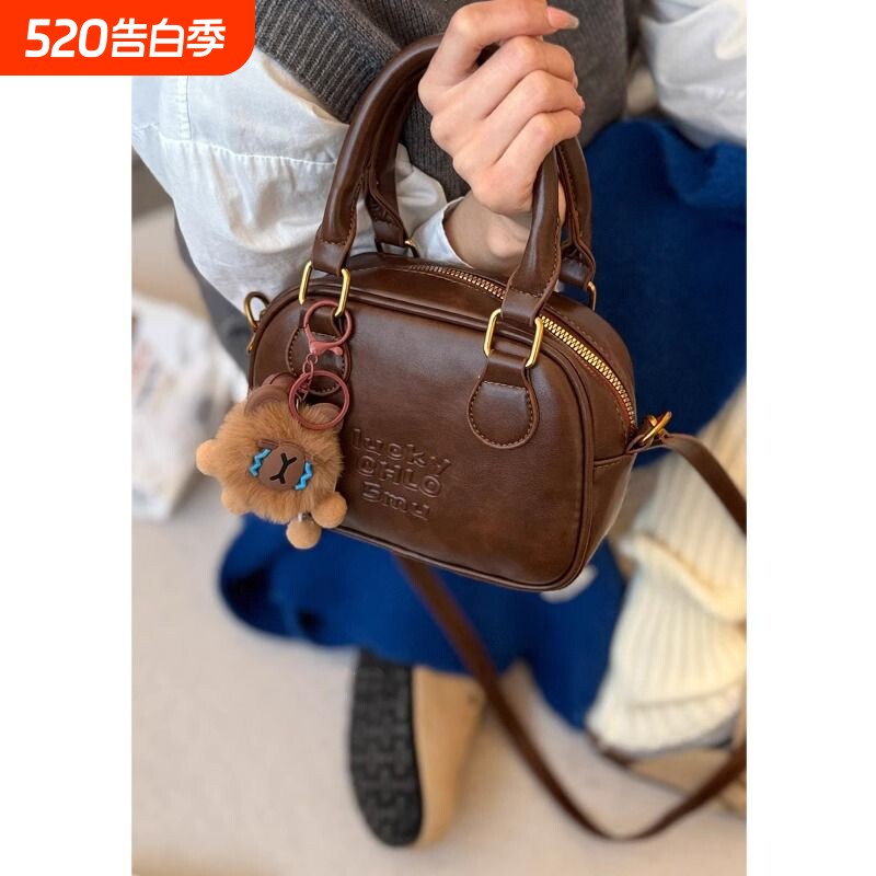 伊布古奇小众复古保龄球包包女2025新款秋冬单肩斜挎包高级质感