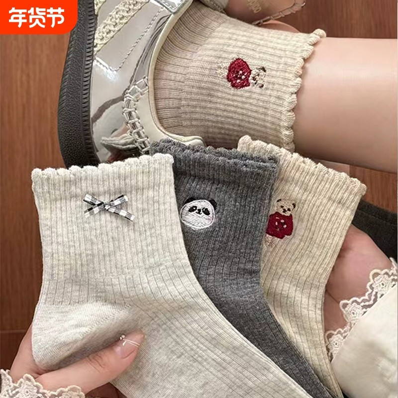 可爱刺绣棉袜子女士蝴蝶结短袜春秋季吸汗透气25新款爆款米色中筒