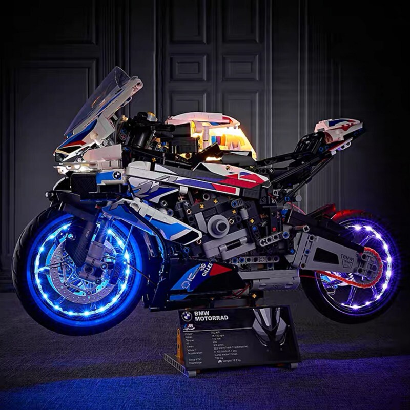 宝马M1000RR摩托车机械组积木拼装成人玩具男孩兼容乐高赛车礼