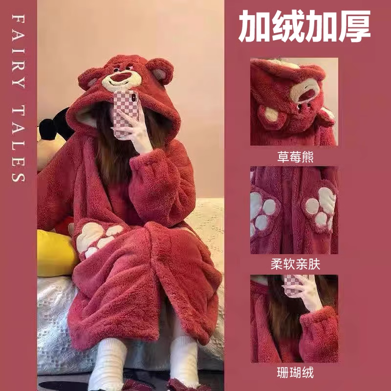 珊瑚绒睡衣冬季女秋冬长款草莓熊玉桂狗睡袍2025新款学生加绒加厚