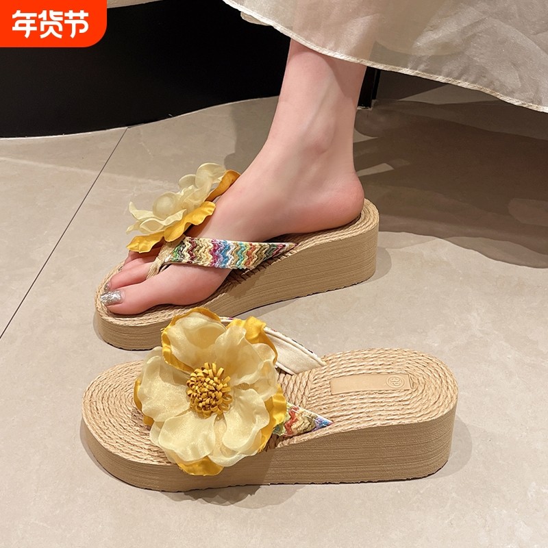 坡跟人字拖女夏季草编花朵厚底鞋海边沙滩鞋凉鞋鞋子高跟防滑橡胶