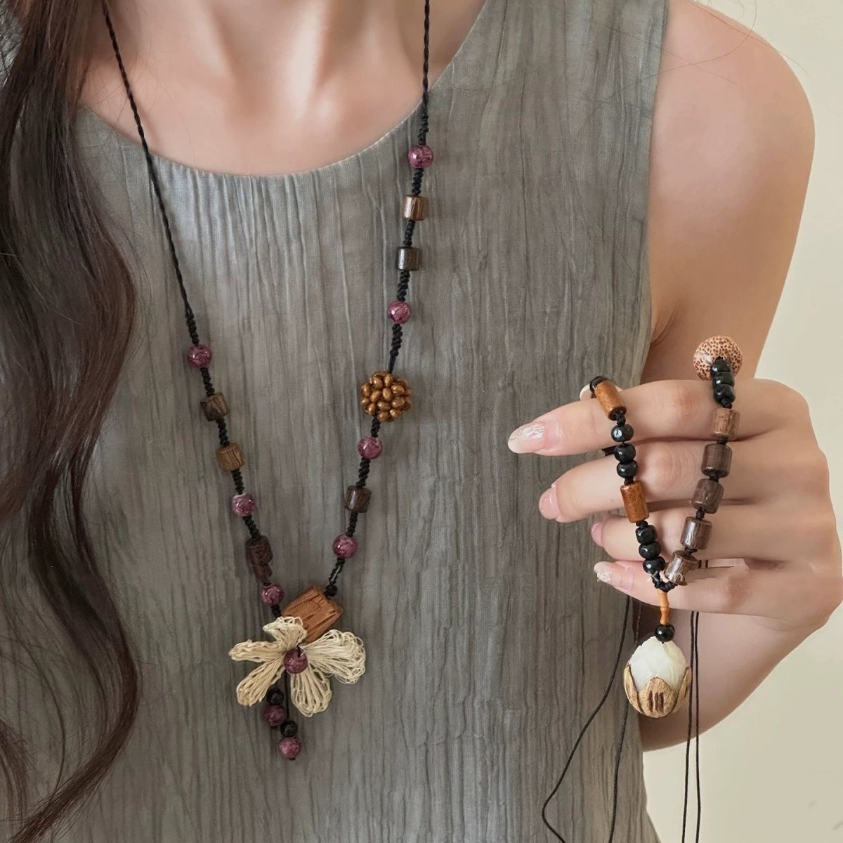 新中式复古花朵抽绳项链女2025新款高级感民族风长款毛衣链配饰品