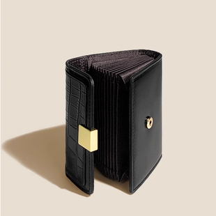 新款卡包鳄鱼纹多卡位真皮质感短款女士钱包高级感小众设计证件包