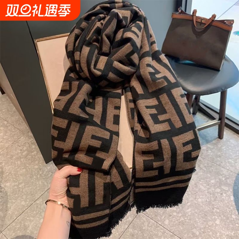 自行车骑行头巾冬季围巾女仿羊绒披肩高级外搭保暖围脖高级感韩版