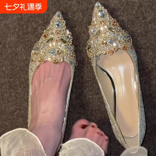 法式秀禾主婚纱高跟鞋女低跟孕妇水晶鞋金色婚鞋新娘鞋2024年新款