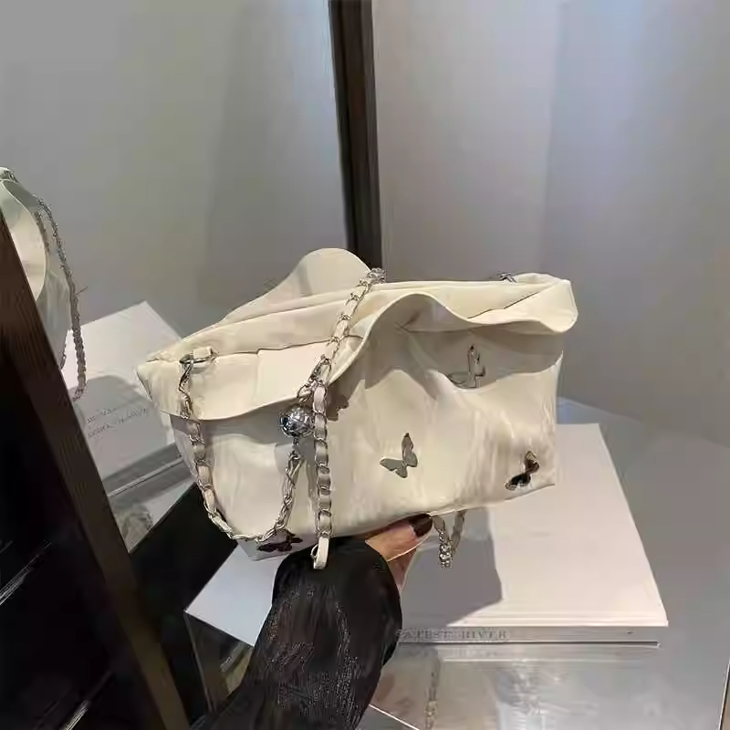 蝴蝶褶皱云朵包包夏季小众女士2025新款潮流百搭链条单肩斜挎小包